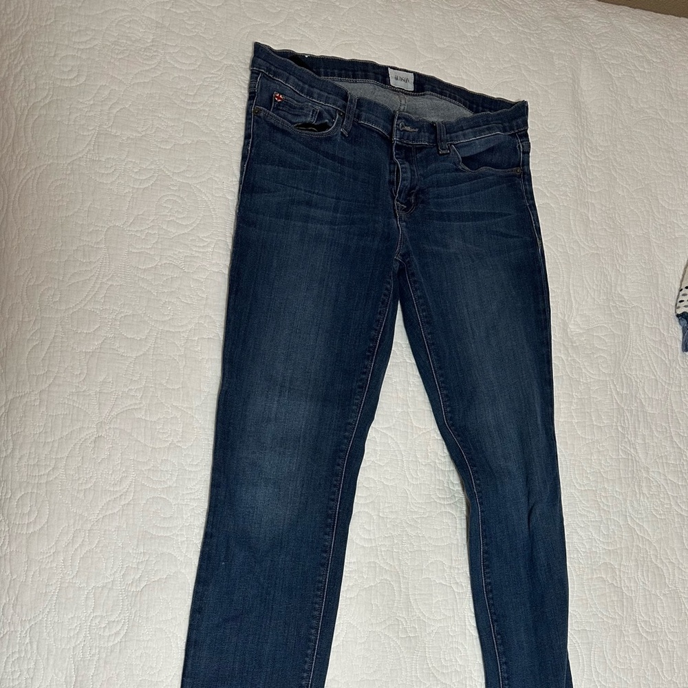 Women’s Hudson Mid Rise Colette jeans. Size 29